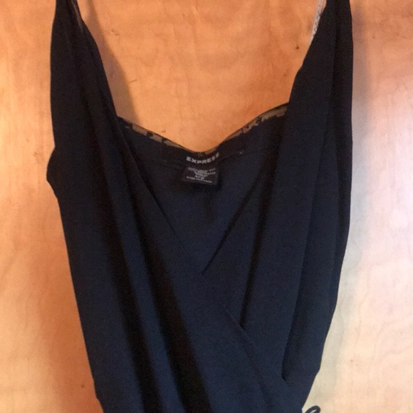 Dress - Picture 2 of 7